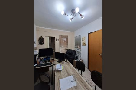 Casa à venda com 149m², 3 quartos e 2 vagasEdícula