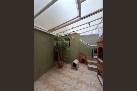 Casa à venda com 149m², 3 quartos e 2 vagasQuintal