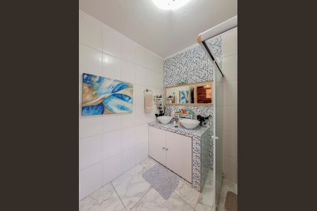 Casa à venda com 149m², 3 quartos e 2 vagasBanheiro Quarto 1