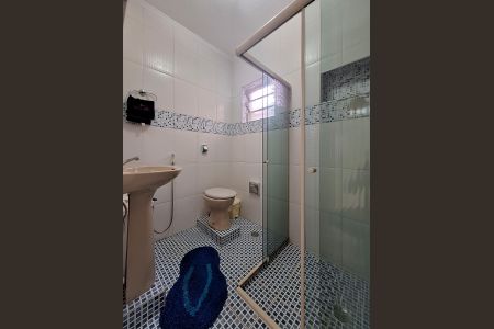Casa à venda com 149m², 3 quartos e 2 vagasBanheiro