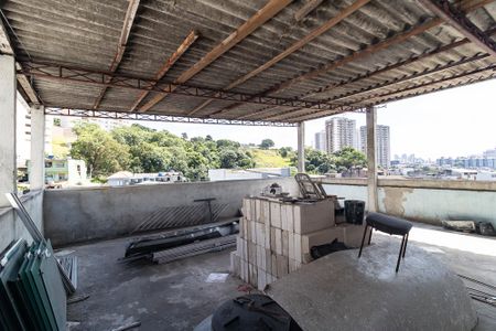 Casa à venda com 440m², 2 quartos e sem vagaTerraço