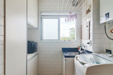 Apartamento à venda com 65m², 2 quartos e 1 vaga Apartamento à venda com 65m², 2 quartos e 1 vagaCozinha e Área de Serviço