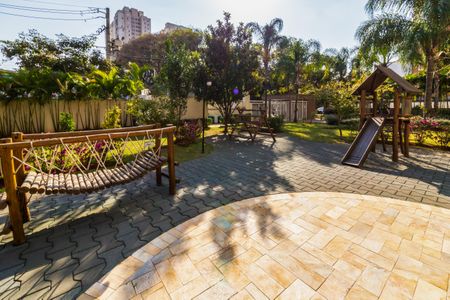 Apartamento à venda com 65m², 2 quartos e 1 vaga Apartamento à venda com 65m², 2 quartos e 1 vagaÁrea comum - Playground