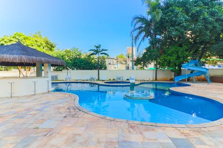 Apartamento à venda com 65m², 2 quartos e 1 vaga Apartamento à venda com 65m², 2 quartos e 1 vagaÁrea comum - Piscina