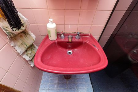 Casa para alugar com 142m², 4 quartos e 3 vagasBanheiro 1