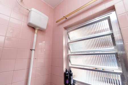 Casa para alugar com 142m², 4 quartos e 3 vagasBanheiro 1