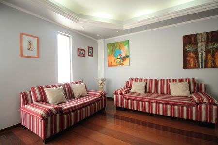 Apartamento para alugar com 90m², 2 quartos e 1 vagaSala