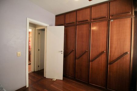 Apartamento para alugar com 90m², 2 quartos e 1 vagaQuarto 1