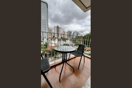 Apartamento à venda com 78m², 2 quartos e 2 vagasVaranda da Sala