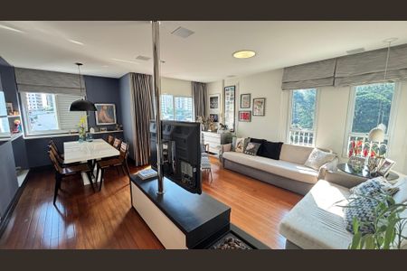 Apartamento à venda com 78m², 2 quartos e 2 vagasSala