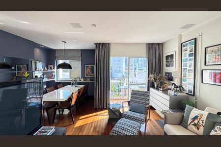 Apartamento à venda com 78m², 2 quartos e 2 vagasSala