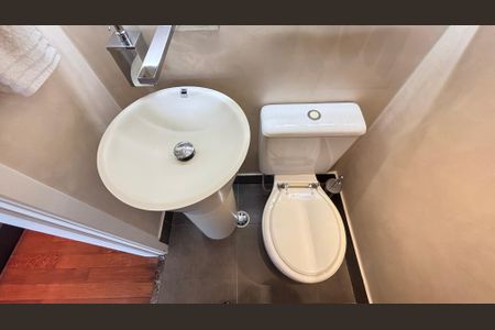 Apartamento à venda com 78m², 2 quartos e 2 vagasLavabo Sala