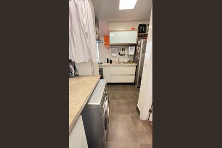 Apartamento à venda com 78m², 2 quartos e 2 vagasÁrea de Serviço