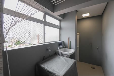 Apartamento à venda com 74m², 3 quartos e 1 vagaÁrea de Serviço