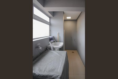Apartamento à venda com 74m², 3 quartos e 1 vagaÁrea de Serviço