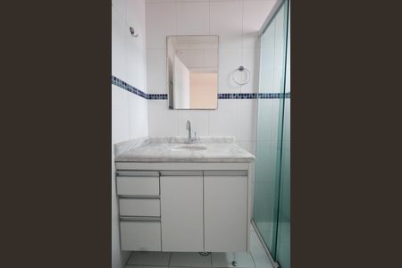 Casa de condomínio à venda com 161m², 3 quartos e 3 vagasSuíte