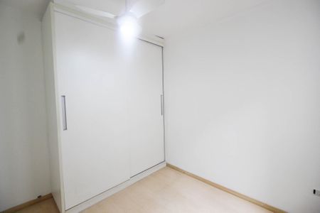 Casa de condomínio à venda com 161m², 3 quartos e 3 vagasQuarto 2