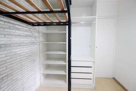 Casa de condomínio à venda com 161m², 3 quartos e 3 vagasQuarto 1