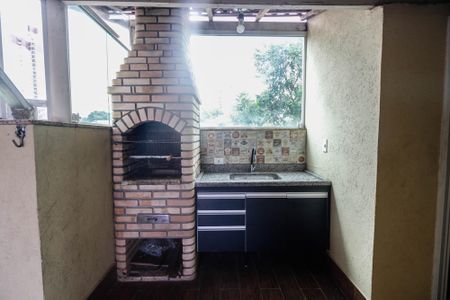 Casa de condomínio à venda com 161m², 3 quartos e 3 vagasChurrasqueira