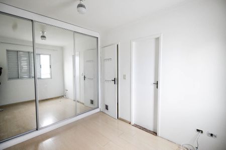 Casa de condomínio à venda com 161m², 3 quartos e 3 vagasQuarto 3