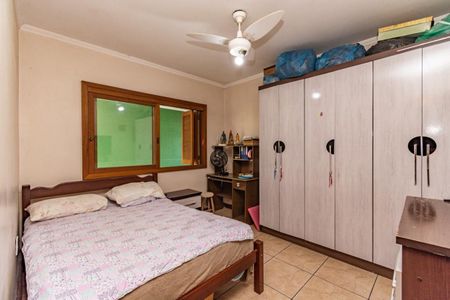 Casa à venda com 250m², 4 quartos e 2 vagas Casa à venda com 250m², 4 quartos e 2 vagasQuarto 2