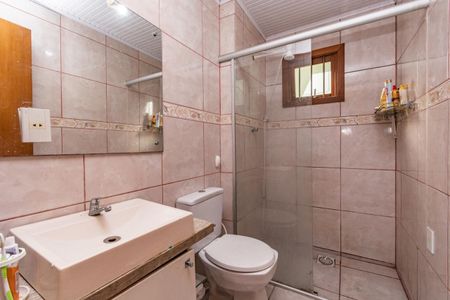 Casa à venda com 250m², 4 quartos e 2 vagas Casa à venda com 250m², 4 quartos e 2 vagasBanheiro 1