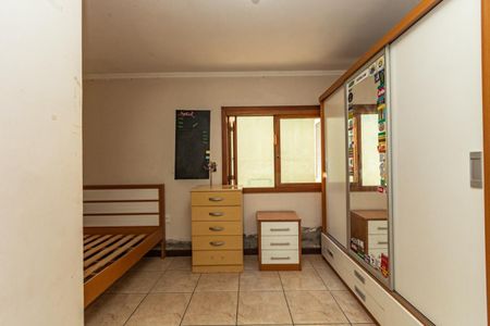 Casa à venda com 250m², 4 quartos e 2 vagas Casa à venda com 250m², 4 quartos e 2 vagasQuarto 2