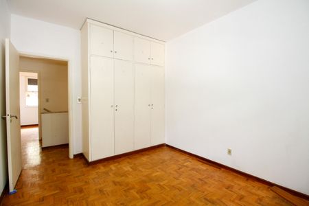 Casa à venda com 151m², 3 quartos e 2 vagasQuarto 1