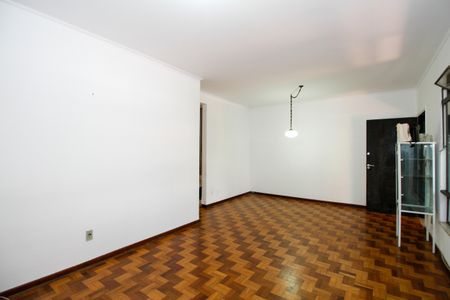 Casa à venda com 151m², 3 quartos e 2 vagasSala