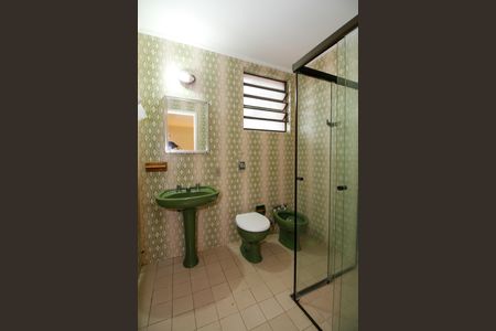 Casa à venda com 151m², 3 quartos e 2 vagasBanheiro Social