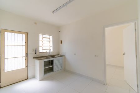 Casa para alugar com 30m², 1 quarto e sem vaga Casa para alugar com 30m², 1 quarto e sem vagaCozinha