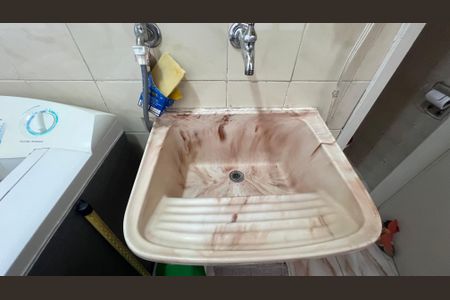 Apartamento à venda com 82m², 3 quartos e sem vaga Apartamento à venda com 82m², 3 quartos e sem vagaÁrea de Serviço