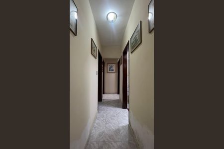 Apartamento à venda com 82m², 3 quartos e sem vaga Apartamento à venda com 82m², 3 quartos e sem vagaCorredor