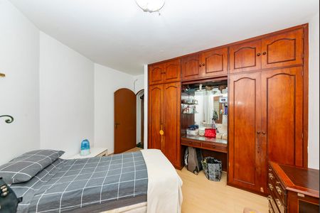 Casa à venda com 527m², 5 quartos e 3 vagasSemi - Suíte 2