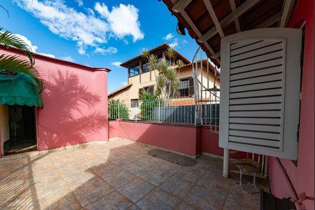 Casa à venda com 527m², 5 quartos e 3 vagasVaranda 3