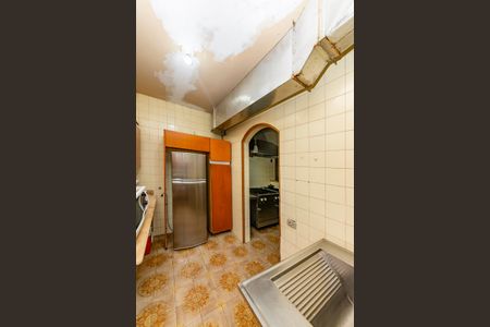 Casa à venda com 527m², 5 quartos e 3 vagasCozinha