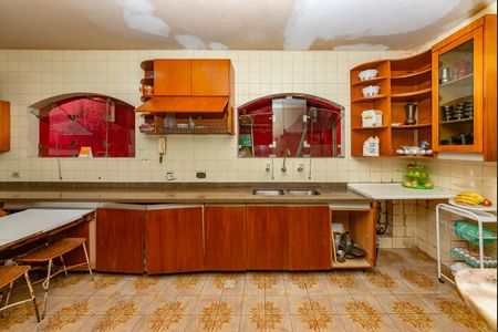 Casa à venda com 527m², 5 quartos e 3 vagasCozinha