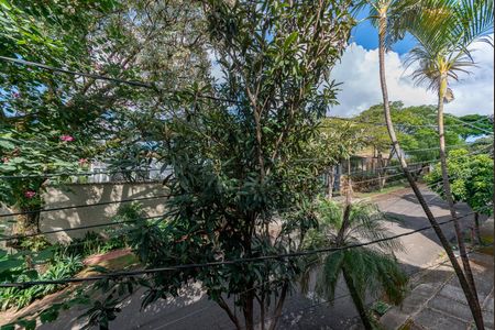 Casa à venda com 527m², 5 quartos e 3 vagasSala 1 Vista 