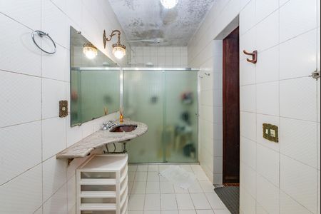 Casa à venda com 527m², 5 quartos e 3 vagasBanheiro da Suíte 3