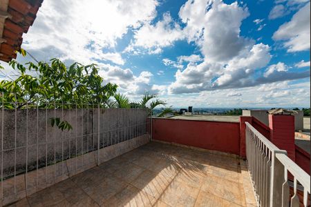 Casa à venda com 527m², 5 quartos e 3 vagasQuarto 