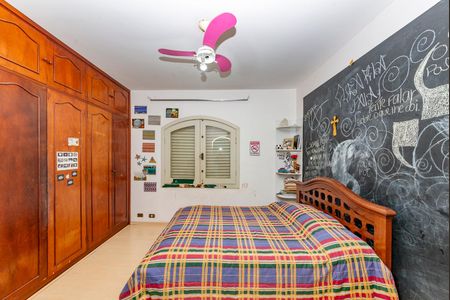 Casa à venda com 527m², 5 quartos e 3 vagasSuíte 2