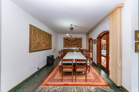 Casa à venda com 527m², 5 quartos e 3 vagasSala 3