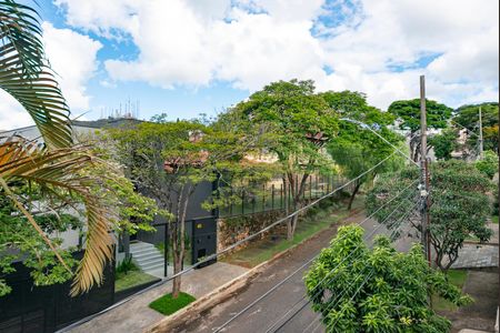 Casa à venda com 527m², 5 quartos e 3 vagasVaranda 1