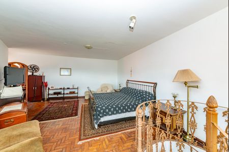 Casa à venda com 527m², 5 quartos e 3 vagasQuarto 