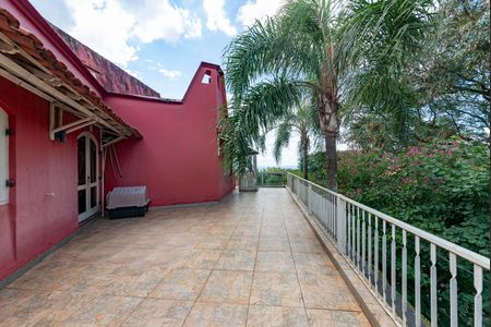 Casa à venda com 527m², 5 quartos e 3 vagasVaranda 1