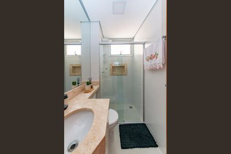 Apartamento à venda com 63m², 2 quartos e 2 vagas Apartamento à venda com 63m², 2 quartos e 2 vagasBanheiro Social
