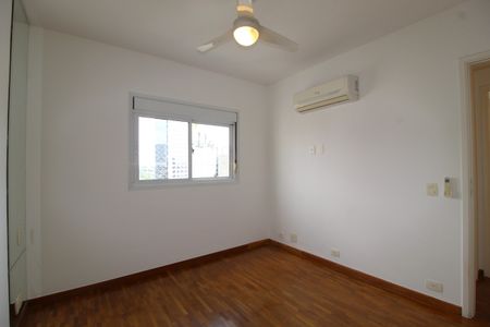 Apartamento à venda com 112m², 3 quartos e 2 vagasQuarto 3 - Suíte