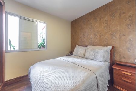 Apartamento à venda com 67m², 2 quartos e 1 vagaQuarto 