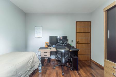 Apartamento à venda com 67m², 2 quartos e 1 vagaQuarto 2