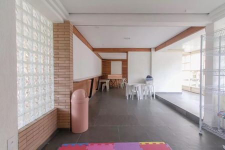 Apartamento à venda com 67m², 2 quartos e 1 vagaÁrea comum